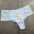 Calça Lara em Romantic na internet