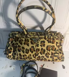 Bolsa PR'ada Tom de Onça - Griffe's