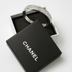 Bracelete Chanel na internet