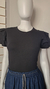 Blusa Basic Preta com Manga Em Camdas - comprar online