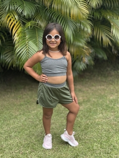 Imagem do Conjunto Infantil Shorts duplo e top Verde Musgo