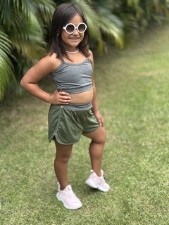 Conjunto Infantil Shorts duplo e top Verde Musgo - loja online