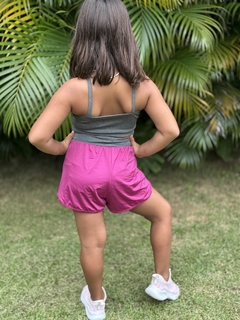 Conjunto Infantil Shorts duplo e top Fuscia com cinza - Dedemelon Fitness