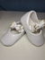 Sapatinho Branco de Bebê - comprar online