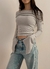TOP CUELLO BOTE GRIS