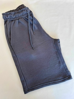 Bermuda Rus Básica Gris - comprar online