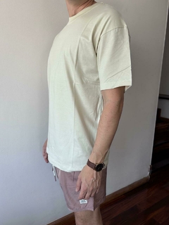 Remera Lisa Over - tienda online