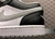 Jordan 1 Low Shadow na internet