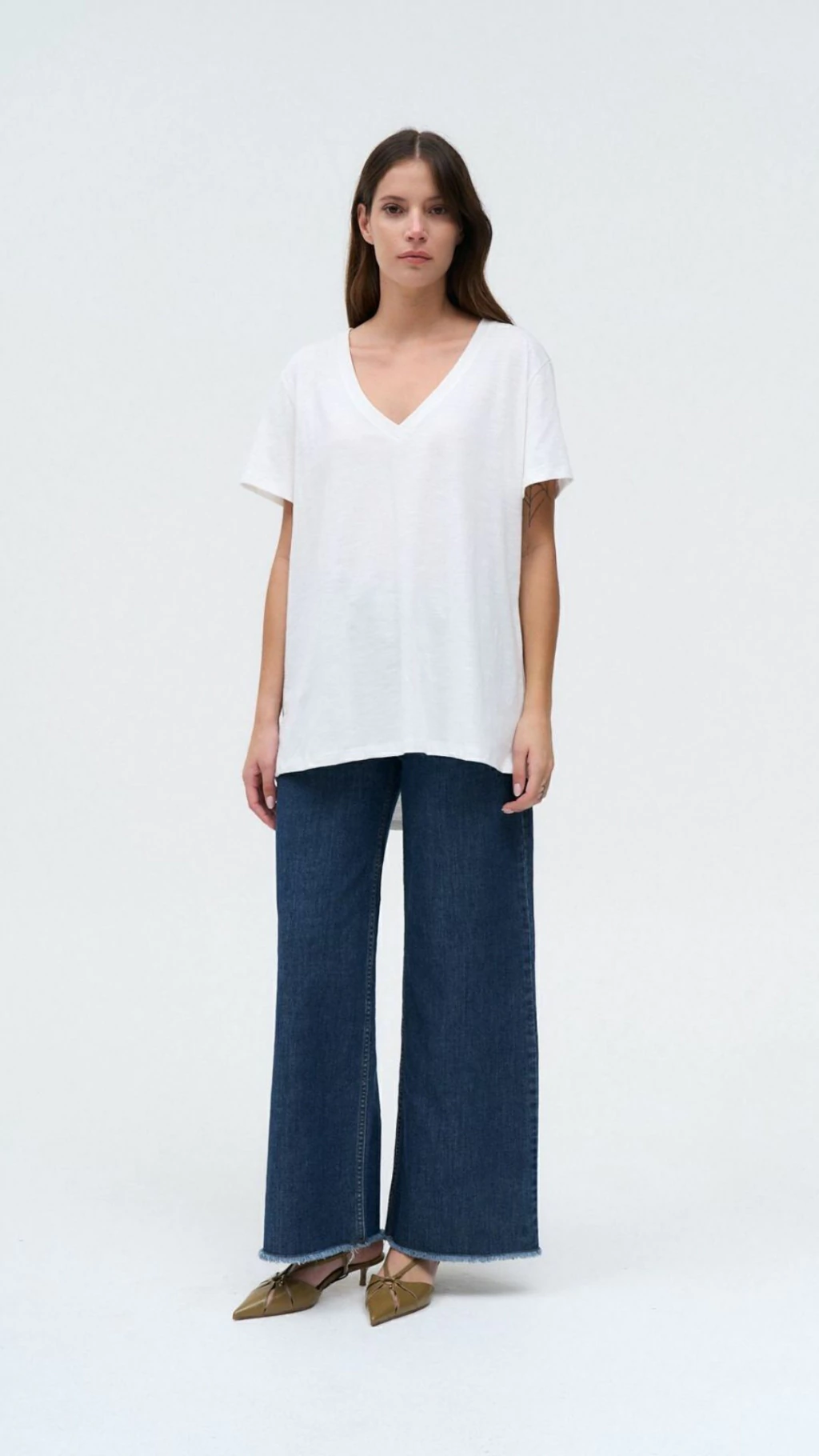 Remera Plus Basica Escote V