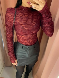 Blusa drapeada com brilho - comprar online