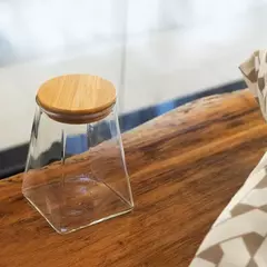 Pote Hermético de Vidro com Tampa de Bambu 350ml na internet