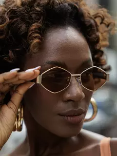 LUNA | Óculos de Sol Oval em Metal & Acetato – Dourado com Marrom - Lamel Glasses