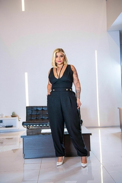 Macacão Alfaiataria - VF Moda Plus Size