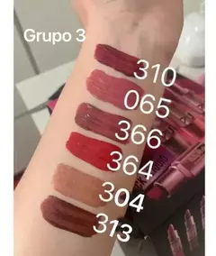 LABIAL LIPS MATTE 2IN1 RUBY ROSE HB-8608 .