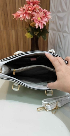 Bolsa Luxo Croco Branca / Cinza com Marrom na internet