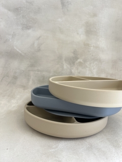 Plato con divisiones - comprar online