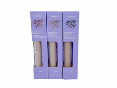Corrector liquido Stay Fix, Ruby Rose