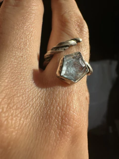 Anel Outro Mundo - comprar online