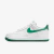 Tênis Nike Air Force 1 "Malachite" na cor branca com detalhes em verde disponível na Supernova Sneakers