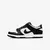 Tênis Nike Dunk Low "Black Panda" na cor preto e branco, com design moderno e logo da Nike.