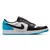 Tênis Nike Air Jordan 1 Low "OG Unc" nas cores preto, azul e branco, com design elegante e moderno, disponível na Supernova Sneakers.