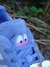 Tênis Adidas Campus 80s "South Park Towelie" na cor azul, com detalhes que imitam o personagem Towelie, incluindo olhos característicos.