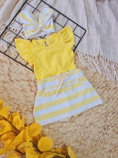 CONJUNTO SHORT SAIA - AMARELO - Villa Nova Baby e Kids