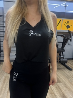 Cropped Fitness Preto na internet