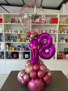 Balão na base com números + bubble personalizado