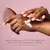 Find Comfort Niacinamide Hydrating Hand Cream de Rare Beauty en internet