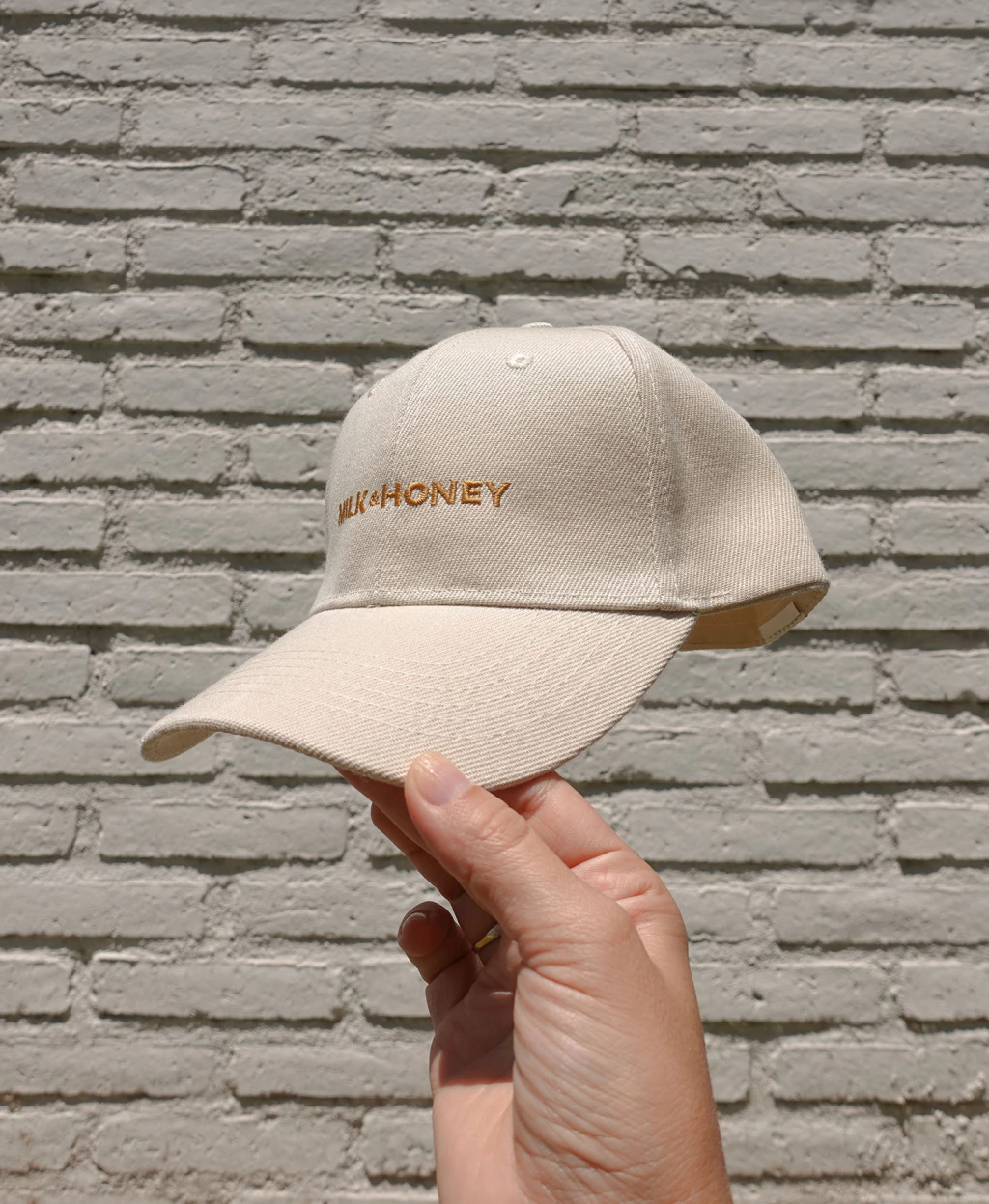 GORRA MILK&HONEY OFF WHITE