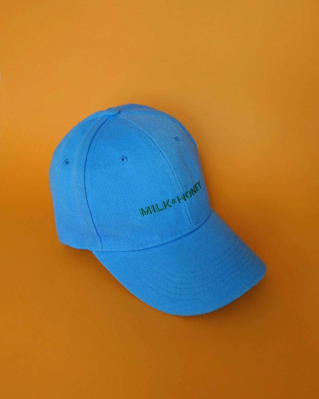 GORRA MILK&HONEY CELESTE