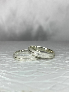 Aliança Prata Diamantada 4mm ALP62 (LEIA A DESCRIÇÃO)