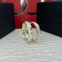 Aliança Prata Diamantada 4mm ALP375F (LEIA A DESCRIÇÃO) - Gubbi Alianças