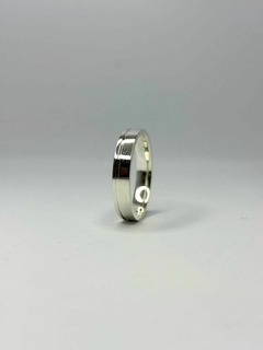 Aliança Prata Lisa 4mm ALP375L (LEIA A DESCRIÇÃO) - comprar online