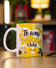 Caneca e azulejos Namorados - Humor e Paixão 06 PATODAVIDA - comprar online