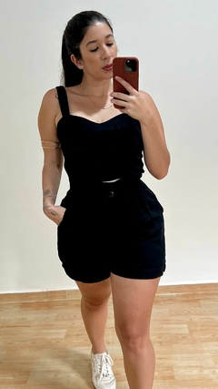 Conjunto shorts e top preto tecido viscolinho ziper no shorts e top com elástico - Moda Feminina Elegante e Atemporal | Saia Bela Moda