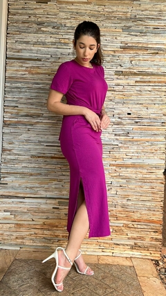 VESTIDO MALHA COM MANGA TRANSPASSADO MIDI VIOLETA - Moda Feminina Elegante e Atemporal | Saia Bela Moda