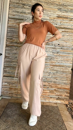 BLUSA ZARA GOLA ALTA COM MANGA - MARROM - comprar online