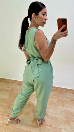 MACAÇÃO LONGO VERDE MENTA - LARISSA na internet