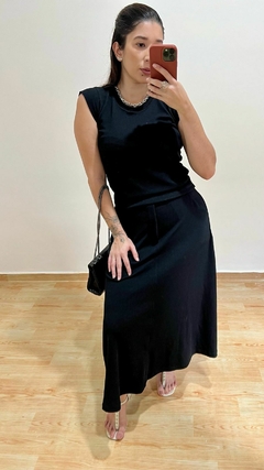 CONJUNTO SAIA MIDI E BLUSA PRETO - IVONE - comprar online