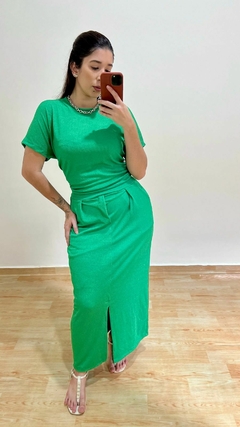 Imagem do CONJUNTO SAIA MIDI E BLUSA VERDE - IVONE
