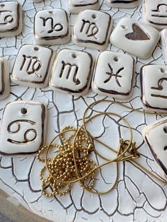 Signos Zodiaco Oro en internet