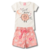 Pijama infantil de verão para menina, composto por camiseta branca com estampa de ovelhinha e short rosa com flores.