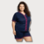 Pijama plus size curto na cor azul marinho com detalhes em rosa, modelo com botões, ideal para dormir.