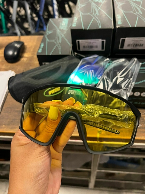 GAFA CICLISMO SA-888 SPORTACE NEGRO (LENTE VERDE) C/ESTUCHE 3 CRISTALES - comprar online