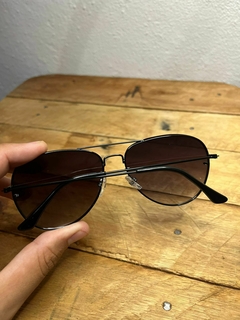 Imagem do Óculos de sol AVIADOR CLÁSSICO ( LISO BLACK)