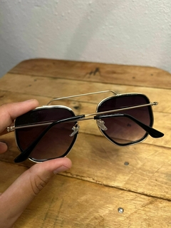 Óculos de sol ANA (LISO BLACK) - loja online