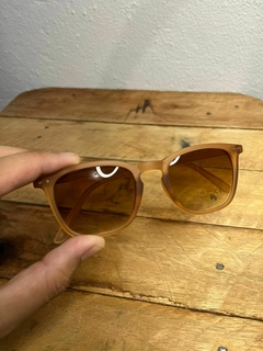 Óculos de sol GENEBRA (LISO MARROM) - comprar online