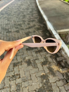 Óculos de sol PERNAMBUCO ROSA na internet